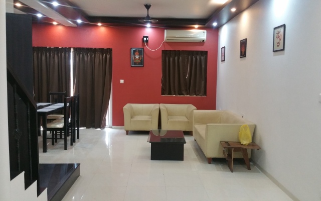 Knox Boutique Villa