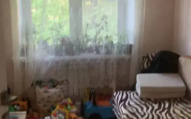 Квартира трехкомнатная на улице Институтская 22