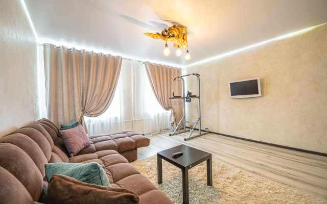 Апартаменты Пять Звёзд на Кировке