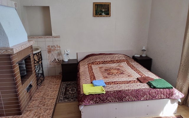 Verkhnyaya Morskaya 4 Guest House