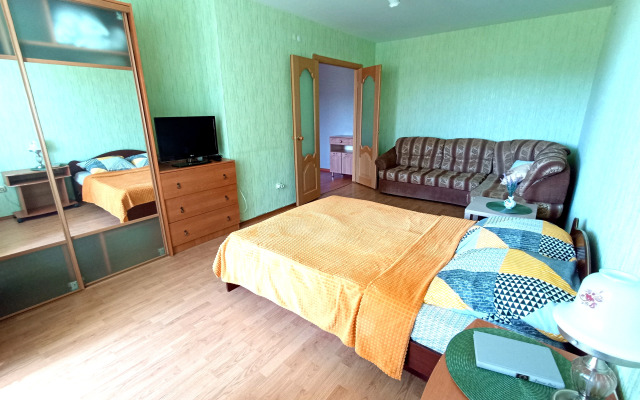 Na Nekhinskoy Flat