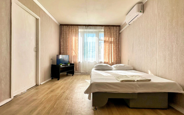 Квартира Уютная возле метро Народное Ополчение