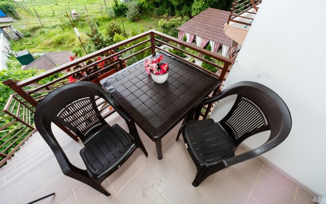 Gostevoy Dom U Yeleny Guest House