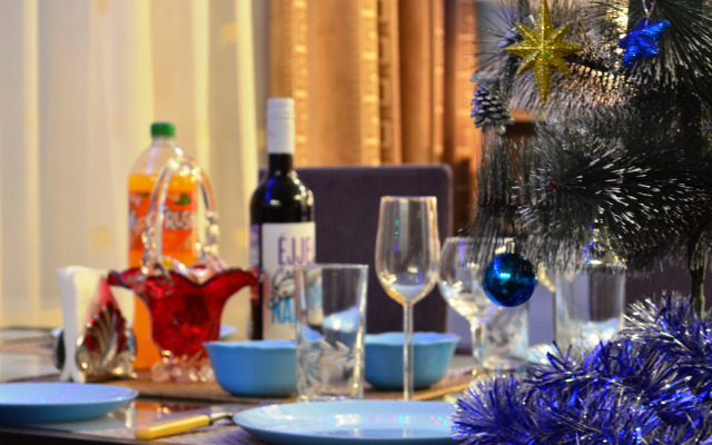 Апартаменты Рядом с центром на Татищева 53