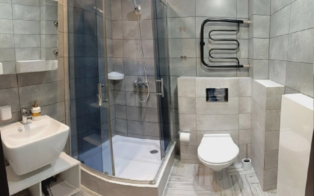 Uyutnaya Studiya V Tsentre Flat
