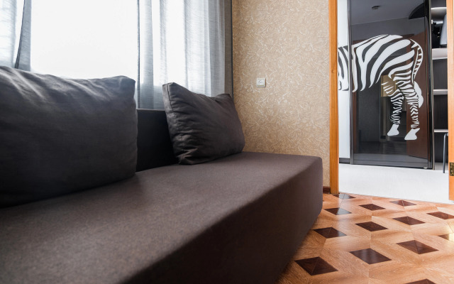 Апартаменты Двухкомнатные по Авиаторов 7