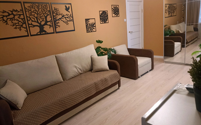 Квартира Двухкомнатная рядом с ТМК Гринн