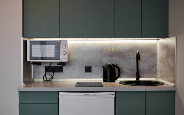 1131 Leninskiy 158 Apartment