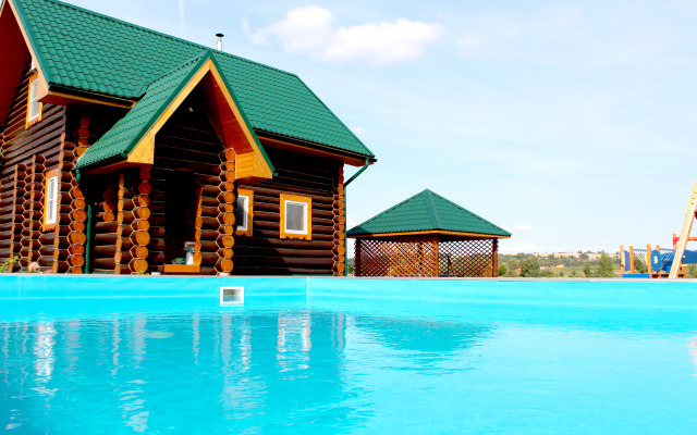 Частный дом коттедж с пятью комфортабельными спальнями