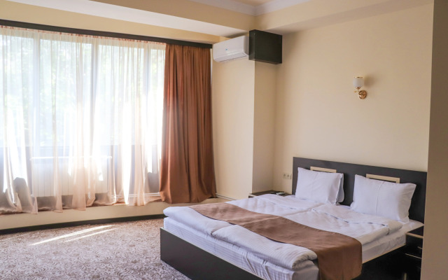 Erevan Tsentr Hotel