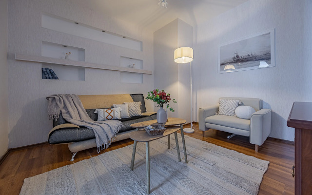 Апартаменты в центре на улице Студеная 68а Сова-Дом