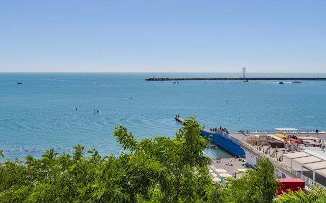 Отель Серенити Премиум