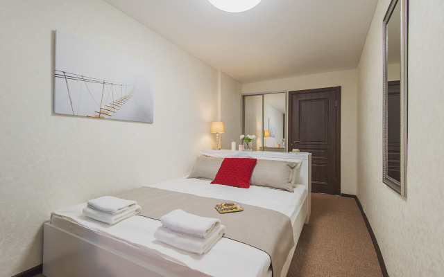 GM ryadom s Ekspocentrom i Belym domom Apartments