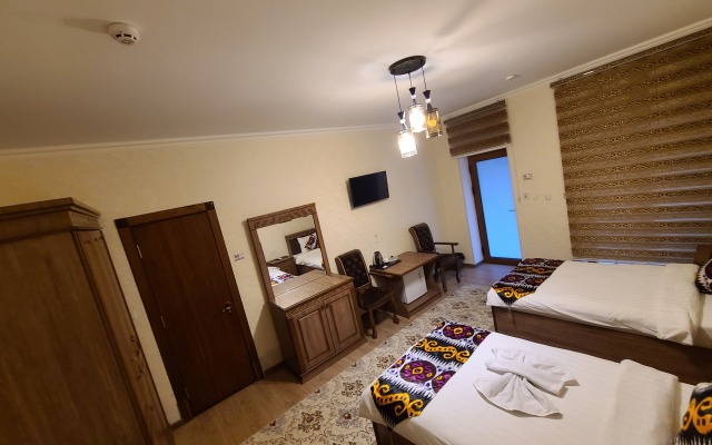 Qala Hotel