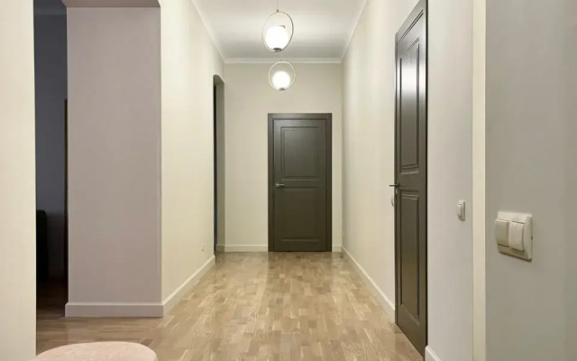 Na Ulitse Sadovaya-Spasskaya 19/1 Flat
