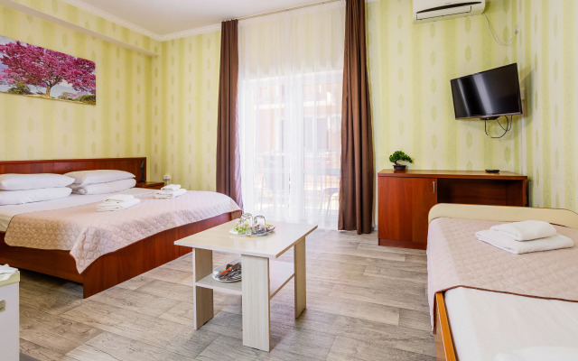 Lotos Guest House