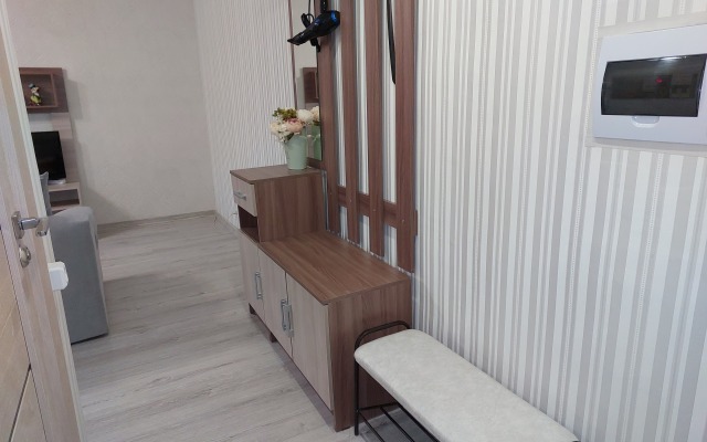 Yevrodvushka V Tsentre Yaroslavlya Flat