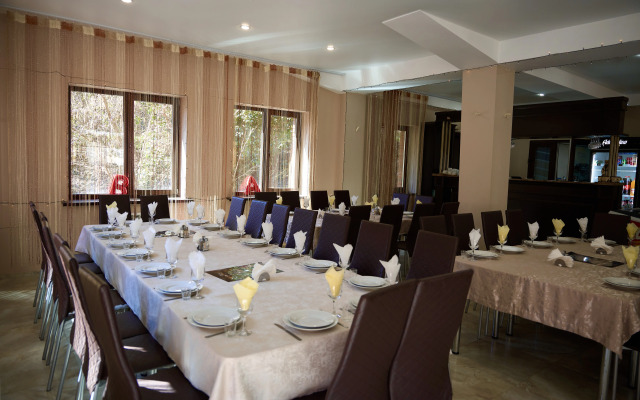 Sim Sim Hotel