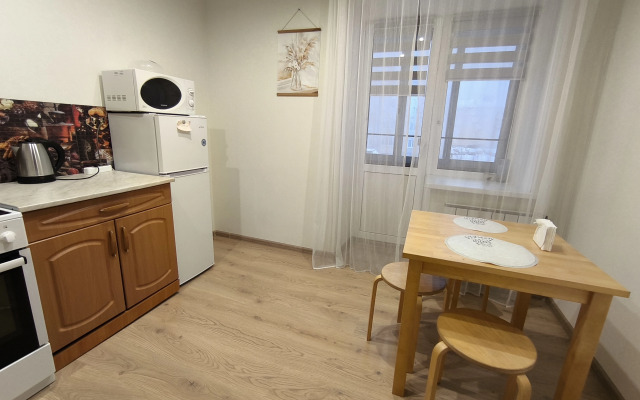 Квартира Двухкомнатная на Старателей 4