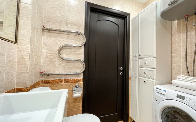 V tsentre na naberezhnoy Flat