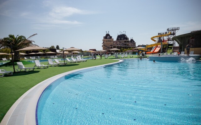 Zamok u Morya Golovinka Hotel