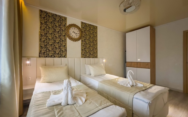 Квартира у Метро и Ладожского Вокзала