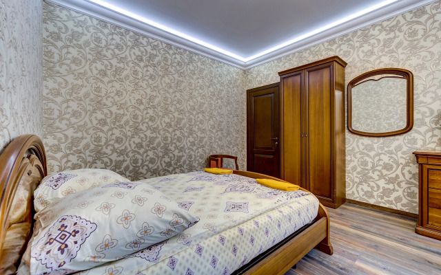 Апартаменты Студия Делюкс на Караванной в самом центре