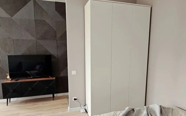 S Novym Kapitalnym Remontom Flat