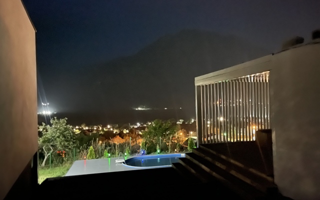 Частный дом Теберда НеоН