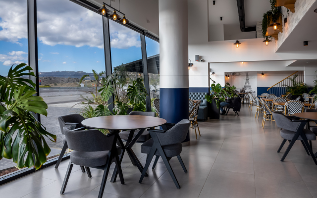 Caesar Blue Seaside Luxury Apartments