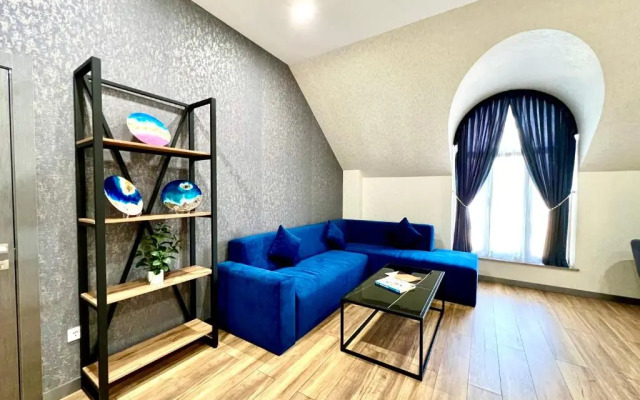 Отель Alpha Plaza