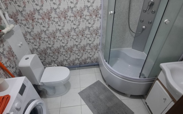 Апартаменты 2 на Судоремонтная 29