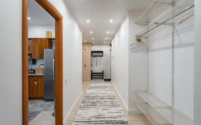 Ogromnaya Dvukhkomnatnaya Dlya 5 Chelovek U Moskva Siti Flat