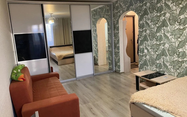 Квартира на 50 лет СССР, 44