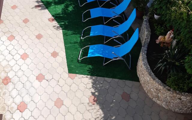 Garmoniya Guest House