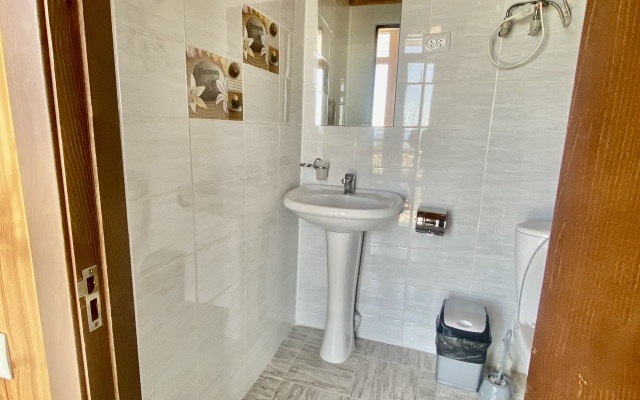 Eram Garden Mini-Hotel