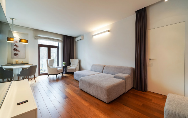 Квартира на сутки в центре Минска LuxHouse 2+2