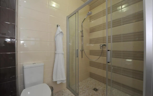 Rest House Hotel