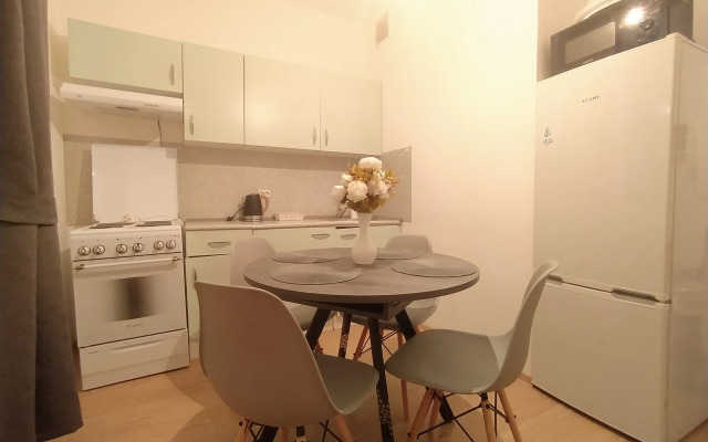 Uyutnaya kvartira s razdelnymi spalnymi mestami Flat