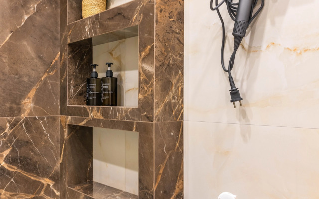 Квартира На Коломяжском