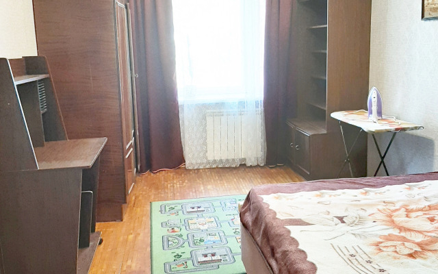 Semeynaya Dlya Bolshoy Semyi Flat
