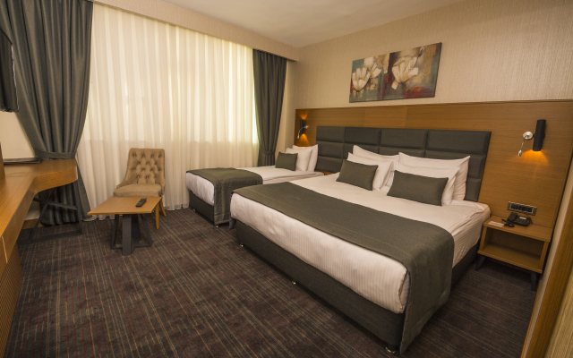 New Garden Hotel
