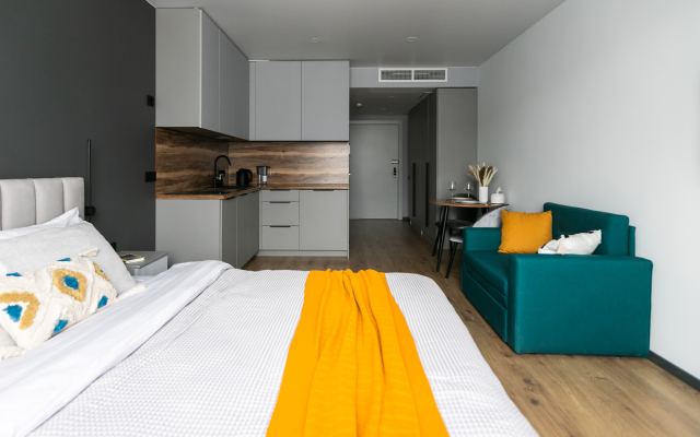 Abrikosovoye Derevo Na Kievskoy Apartment