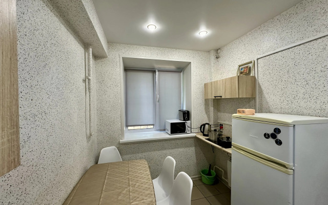 Trekhkomnatnaya Nedaleko Ot Vokzala Flat