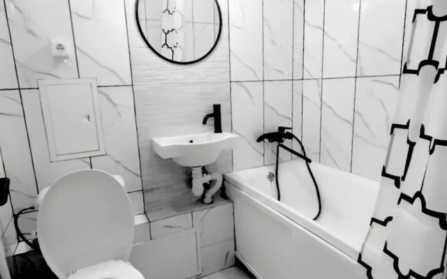 Ryadom s Morem v Tsentre Sochi Flat