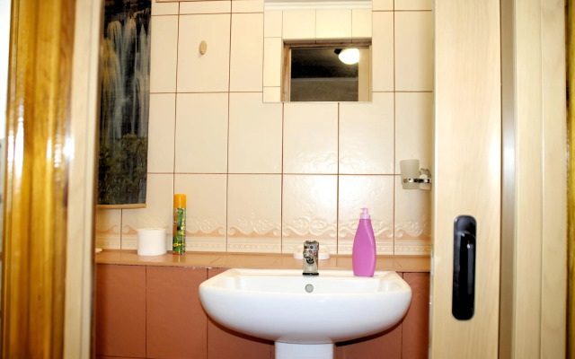 Апартаменты Кольцова 18/7