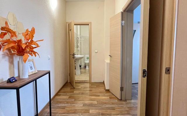 Квартира Двухкомнатная рядом с Аэропортом