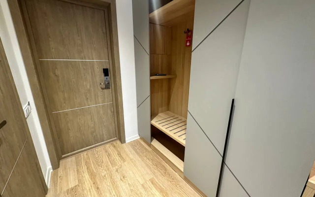 Na Ulitse 8 Marta 10 Apartment