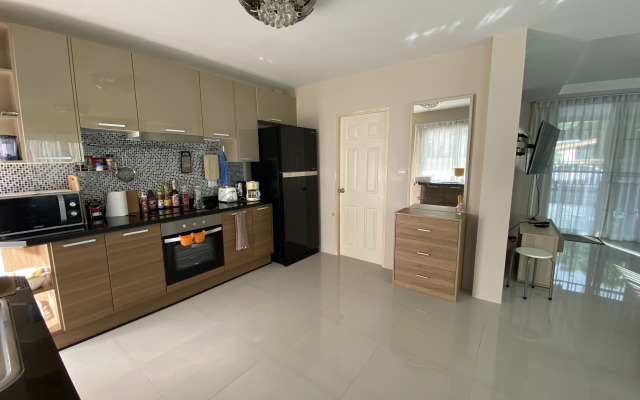 Вилла Palm Villa Тайланд