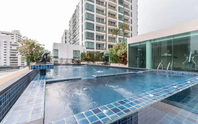 Отель Admiral Premier Bangkok